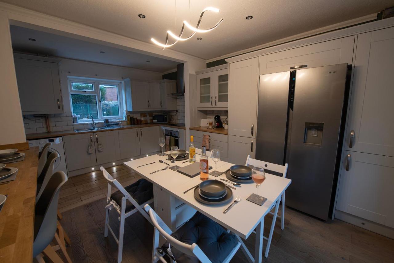 Emmadale Central Bridlington Sleeps 7-8 エクステリア 写真